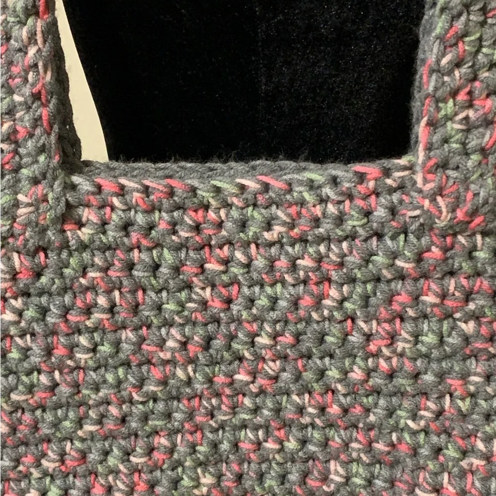 Shoulder Bag solid gray on one side mix Gray and pink on the other side - Picture 10 of 16